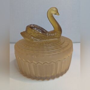 Jeannette Glass Swan Powder Box Covered Dish Frosted Amber Honey Yellow